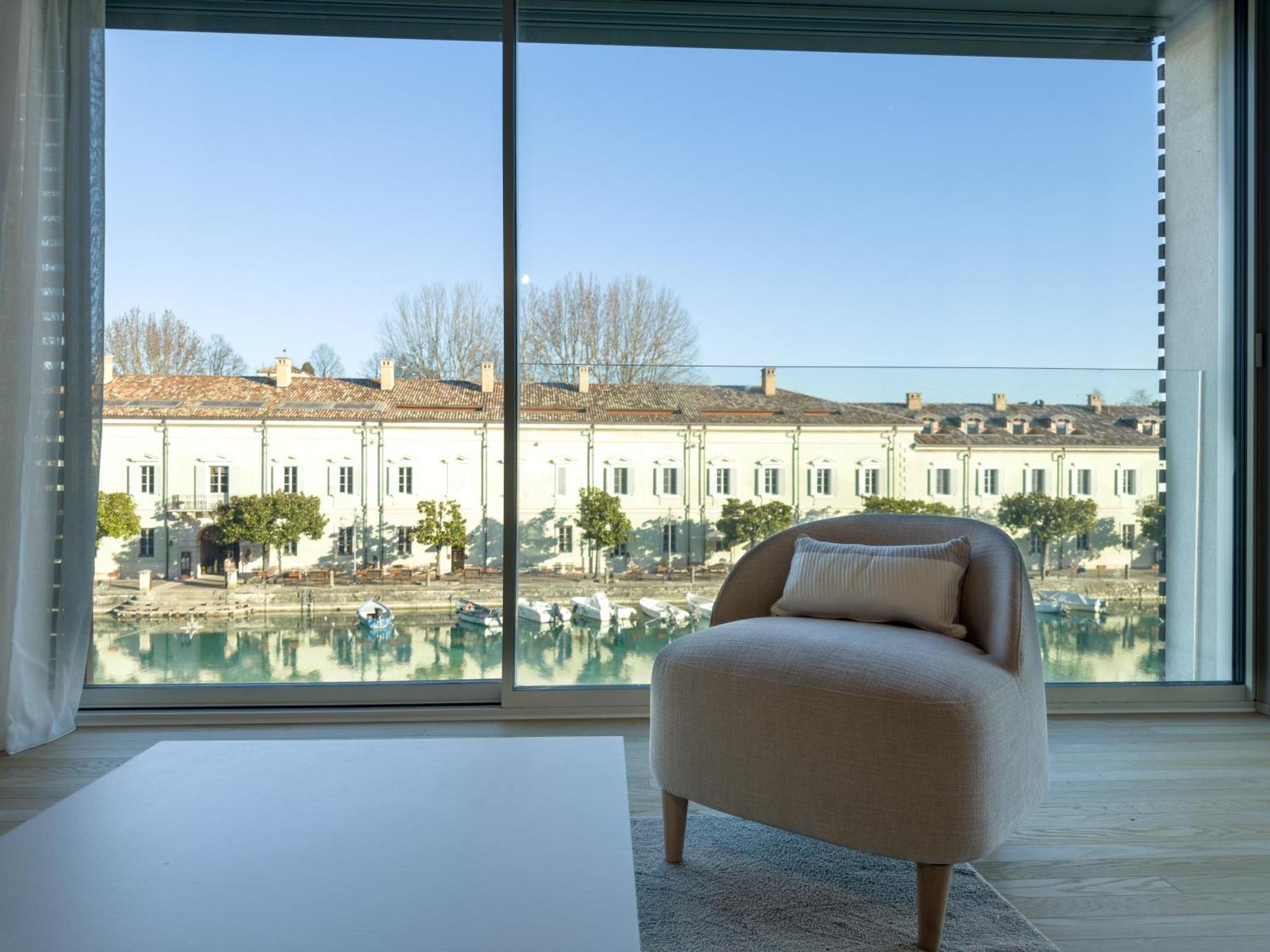 Palazzo Cordigero - Apartments Peschiera del Garda Exteriér fotografie