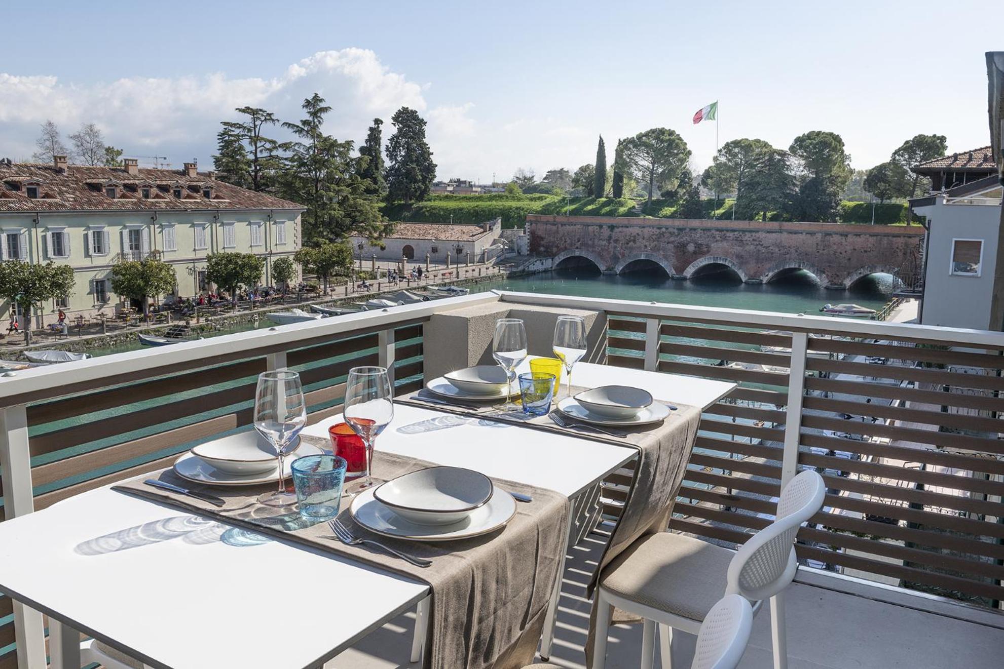 Palazzo Cordigero - Apartments Peschiera del Garda Exteriér fotografie